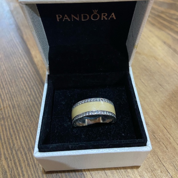 Authentic Pandora enamel and silver ring. - Picture 1 of 3